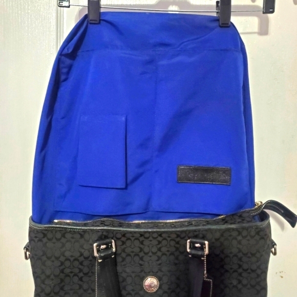 antoniotm best anti-theft usb charging travel backpack 1 Amazon.com | Travelon Anti-Theft Classic Large Backpack